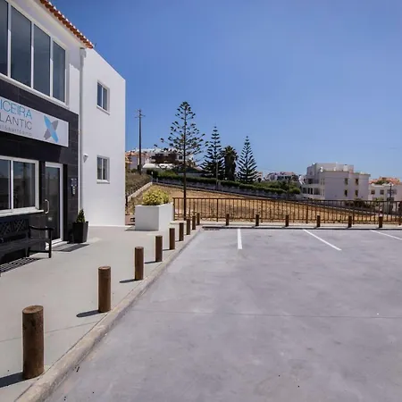 旅馆 Atlantic 埃里塞拉