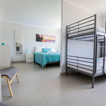 Atlantic Ostello Ericeira